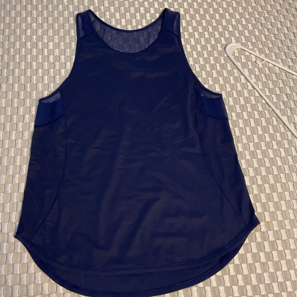 Lululemon tank, size 8, Navy - Picture 1 of 4